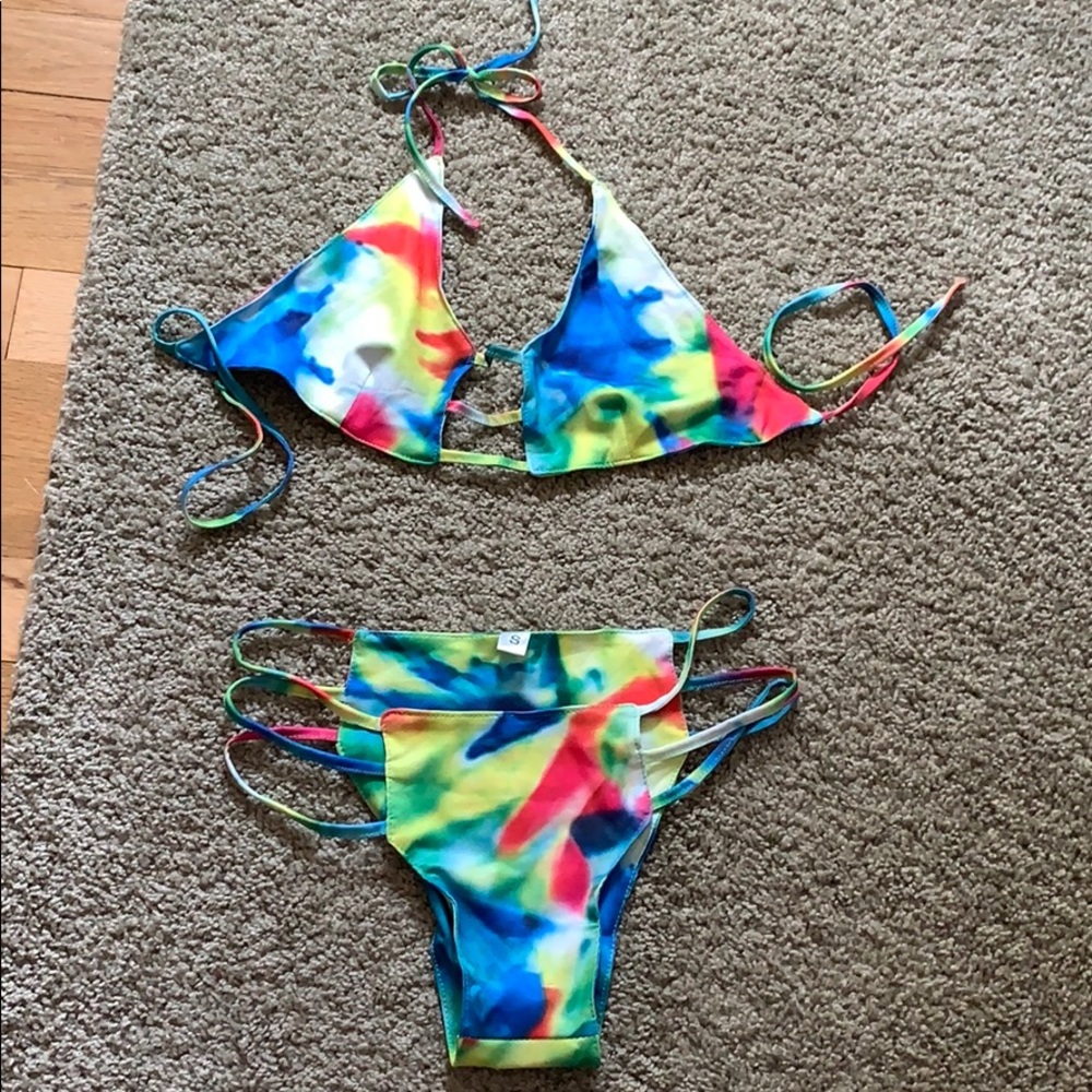 Bikini
